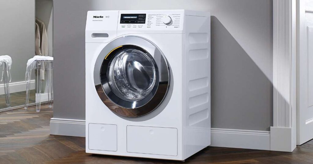 The height of a washing machine