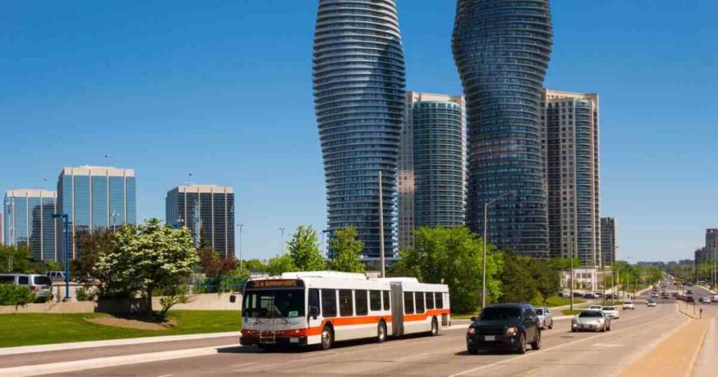 Distance Between Mississauga And Toronto